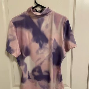 Short sleeve body suit